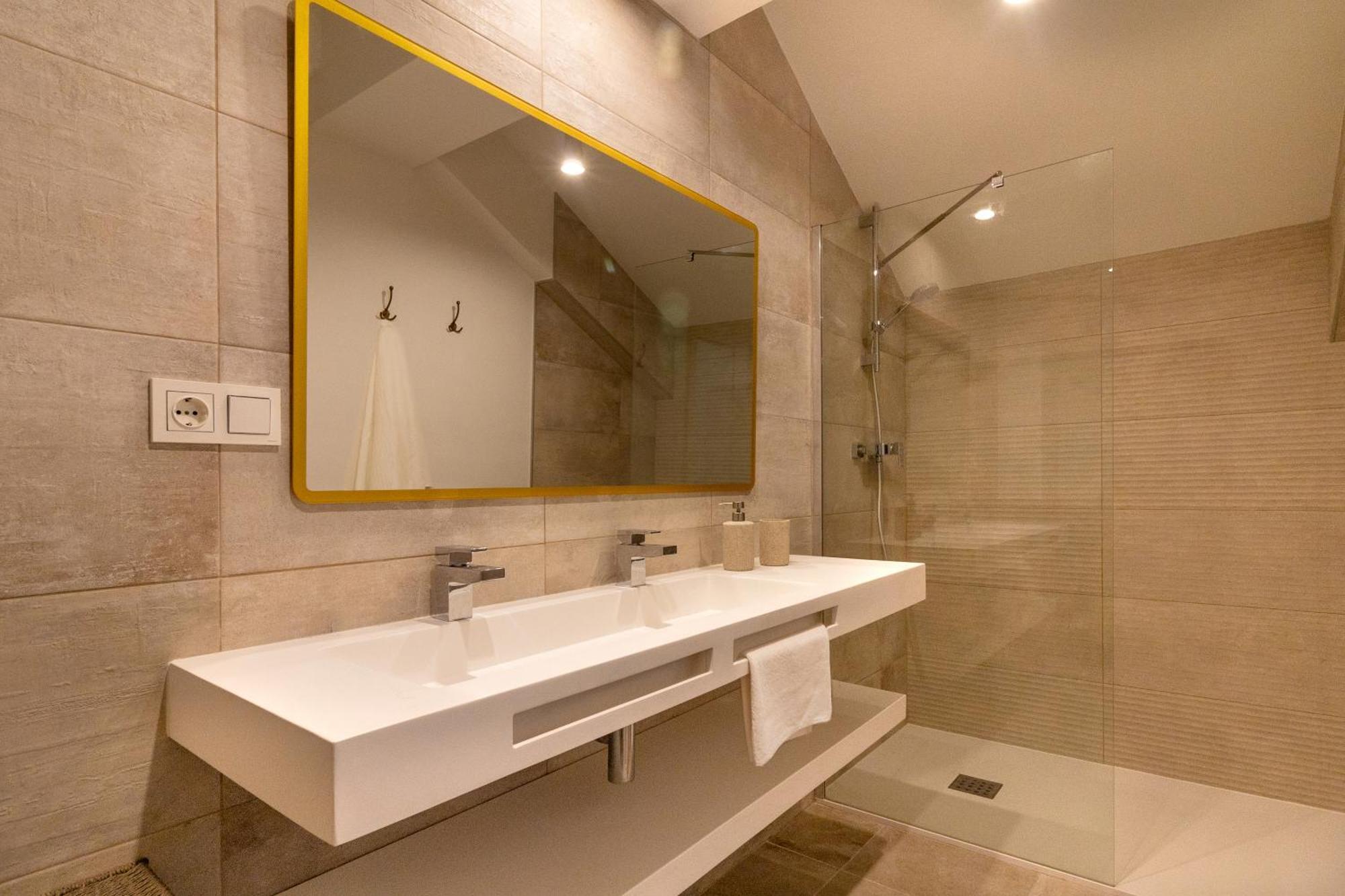 Nt Luxury Central Duplex With Terrace & Parking Малага Екстер'єр фото